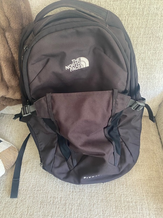 The North Face Other - The North Face Black Men's Backpack with Front Pocket